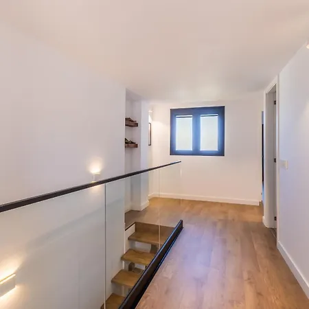 Modern Balcony House - Solarium Terrace 度假居 Arafo