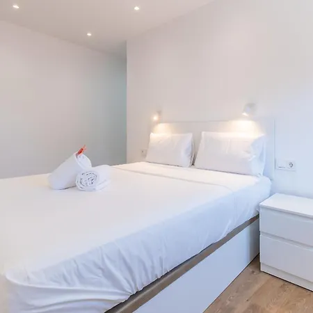 Modern Balcony House - Solarium Terrace - Parking Σπίτι διακοπών *